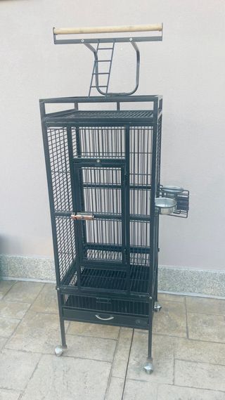 Jaula y accesorios Loro Yako