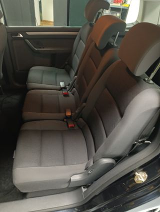 Volkswagen Touran 2011