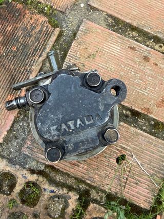 Bomba Dirección Mitsubishi Montero