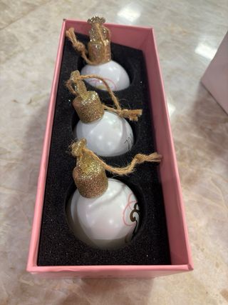 Bolas de Navidad Tous Doradas y Blancas