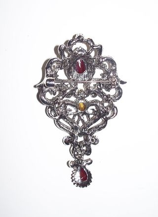 Spilla pendente con pietre