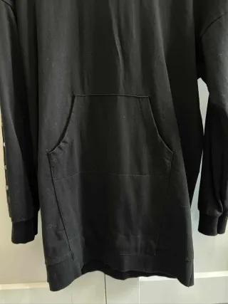 Vestido Sudadera Negro con Cordones Amarillos