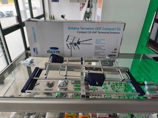 Antena Terrestre UHF Compact 5G Daxis