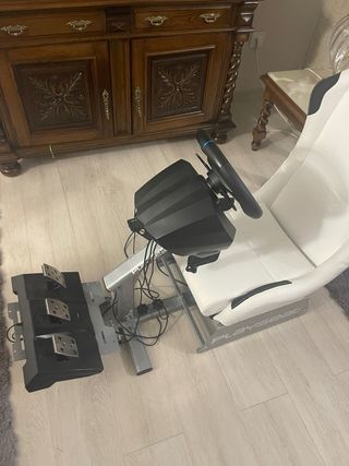 Silla y Volante Gamer Playseat