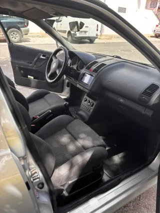 Volkswagen Polo 2000
