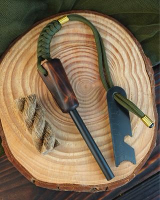 Ferrocerio Hecho a Mano - Ferro Rod Bushcraft