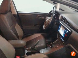 Toyota Auris 1.8 140H Hybrid Active