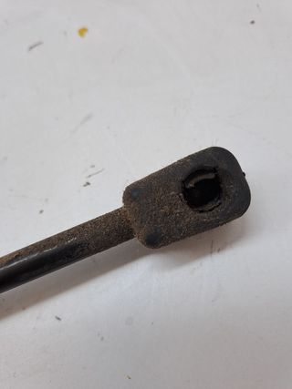 AMORTIGUADORES MALETERO / PORTON FIAT BRAVO (182) 518338