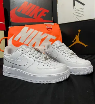 Nike Air Force 1 Blancas
