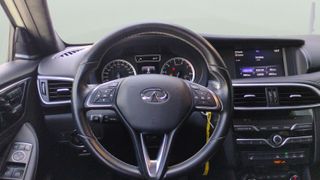 Infiniti QX30 2.0 T Premium Tech AWD 7DCT 155 kW (211 CV)