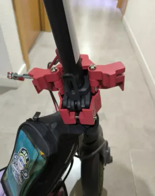 Patín Eléctrico Negro y Rojo