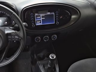 Toyota Aygo X Cross 1.0 VVT-I 72CV Play