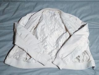 Chaqueta bomber Stradivarius (mujer) [L]