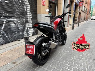 Benelli Leoncino 250 ABS