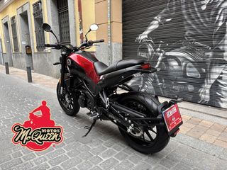 Benelli Leoncino 250 ABS