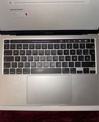 MacBook Pro 2020 – Estado EXCEPCIONAL | 49 Ciclos