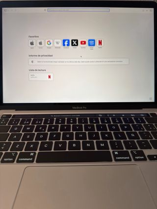 MacBook Pro 2020 – Estado EXCEPCIONAL | 49 Ciclos