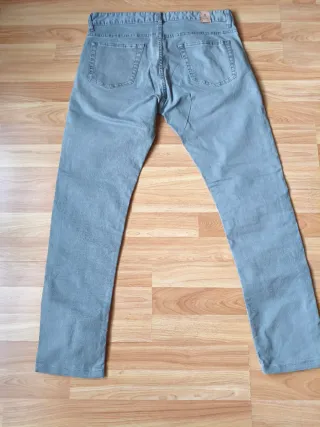 Pantalón Scalpers Gris Hombre