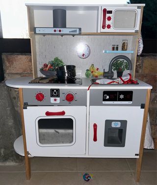 Cocinita de juguete