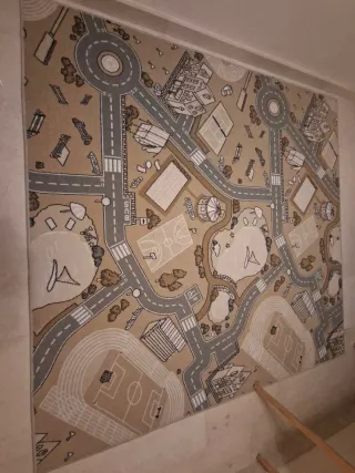 Alfombra infantil ciudad y deportes