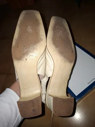 Zapatos abiertos piel color beige