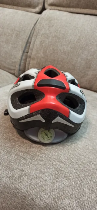Casco bici per bambini e adulti