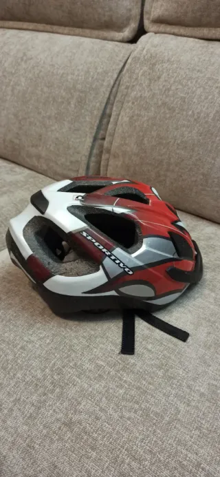 Casco bici per bambini e adulti