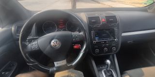 Volkswagen Golf V GTI (DSG)