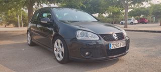 Volkswagen Golf V GTI (DSG)