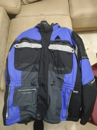 Chaqueta Moto Adventure Negra y Azul