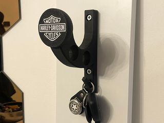 Soporte casco/chaqueta para moto personalizable