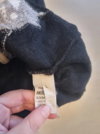 Cardigan ANGELAF nero con cuori e pinguini