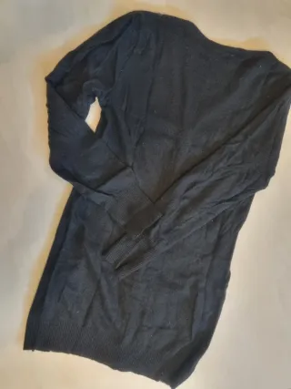 Cardigan ANGELAF nero con cuori e pinguini