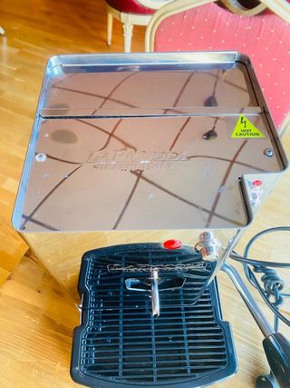 La Piccola Sara Classic Cafetera Espresso Italiana