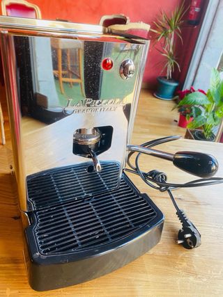 La Piccola Sara Classic Cafetera Espresso Italiana