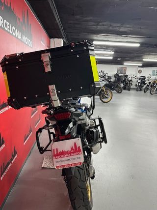 HONDA CRF1100L AFRICA TWIN A.S. DCT DEL AÑO 2022 !