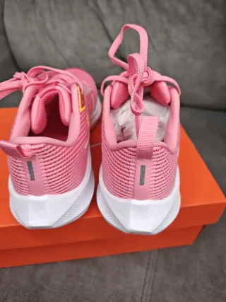 Deportivas Nike Air Zoom Pegasus Talla 40