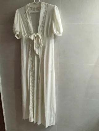 Conjunto camisón y bata encaje