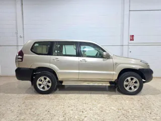 Toyota Land Cruiser 8 plazas