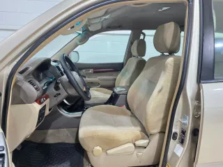 Toyota Land Cruiser 8 plazas