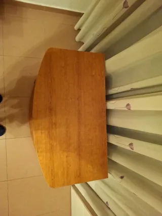 Mueble auxiliar con ruedas