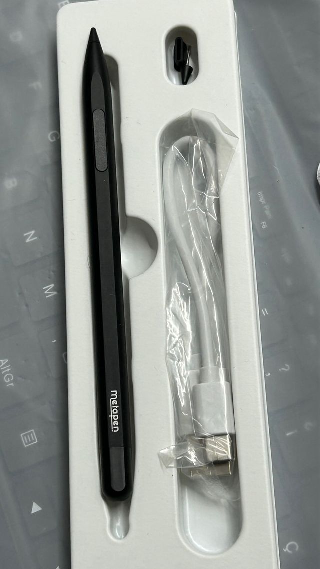 MoKo Tastiera Microsoft Surface Pro 7+ Penna Metapen M1