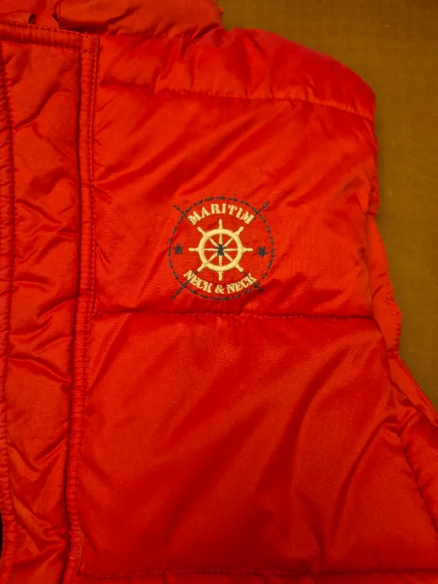 Chaleco rojo talla 8