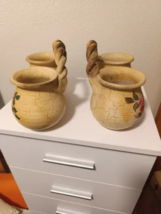 Dos maceteros doble cerámica rosas