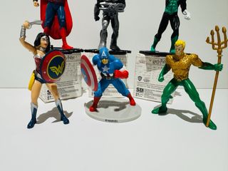 Lote Figuras Superhéroes Pascua