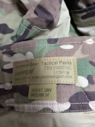 Traje Táctico Camuflaje