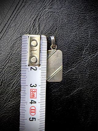 Colgante chapa plata ley minimalista