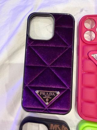 Fundas iPhone 15 Pro Max (LV, MK, Prada)