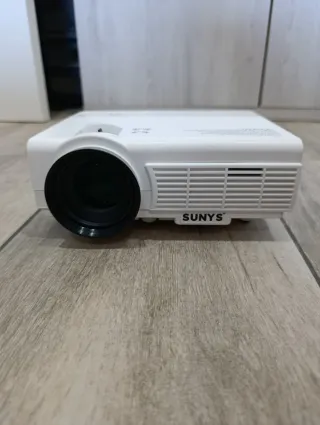 Proyector de vídeo portátil Staratlas