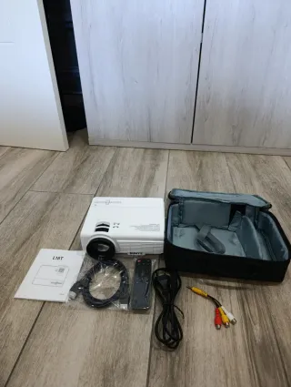 Proyector de vídeo portátil Staratlas